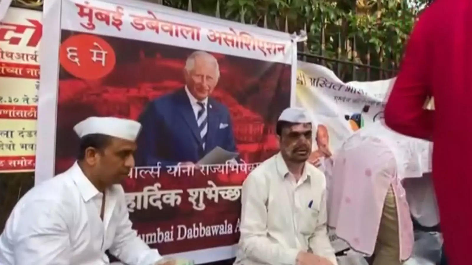 Maharashtra Mumbais Dabbawalas Distributed Sweets Celebrating King