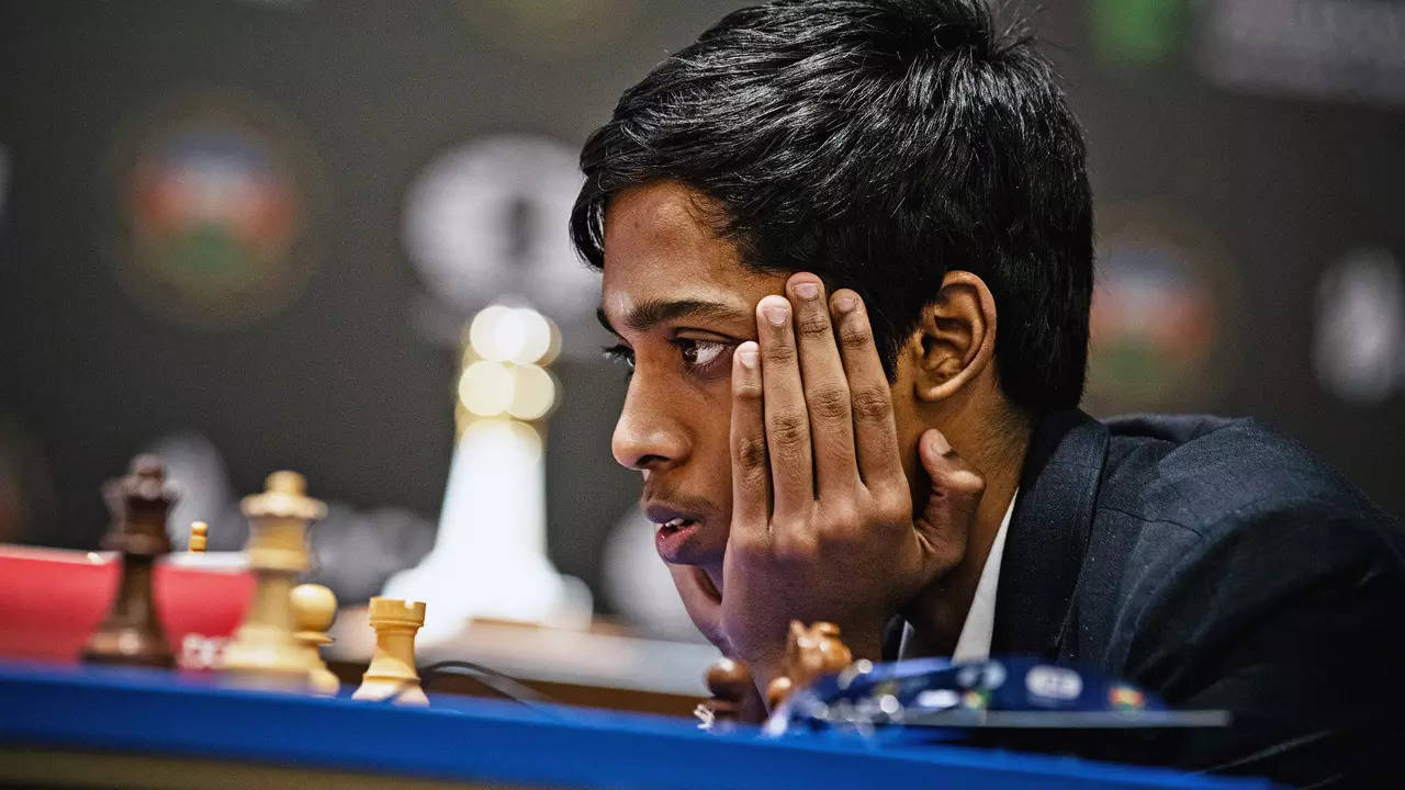 2023 Chess World Cup quarterfinals: Magnus leads Gukesh, Erigaisi