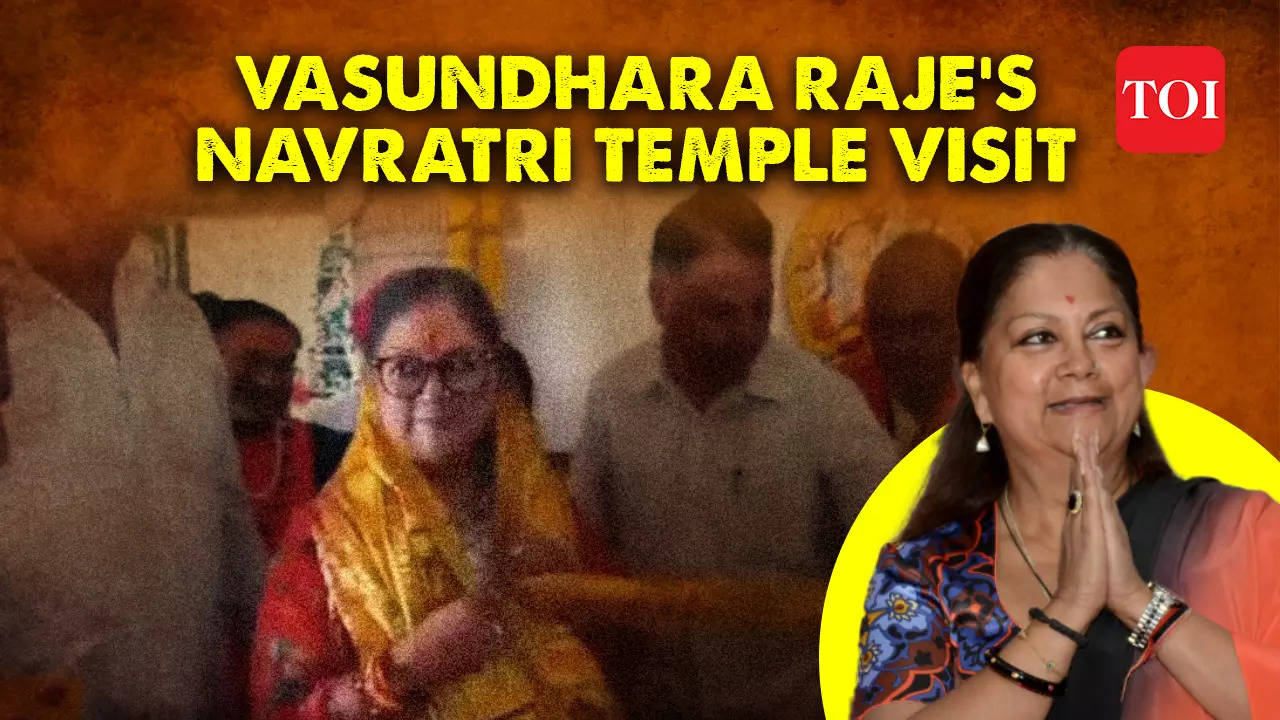 Former Rajasthan Cm Vasundhara Raje Visits Banswara S Tripura Sundari