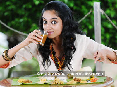 Actress Gauthami Nair Enjoys A Sumptuous Onasadya During An Exclusive