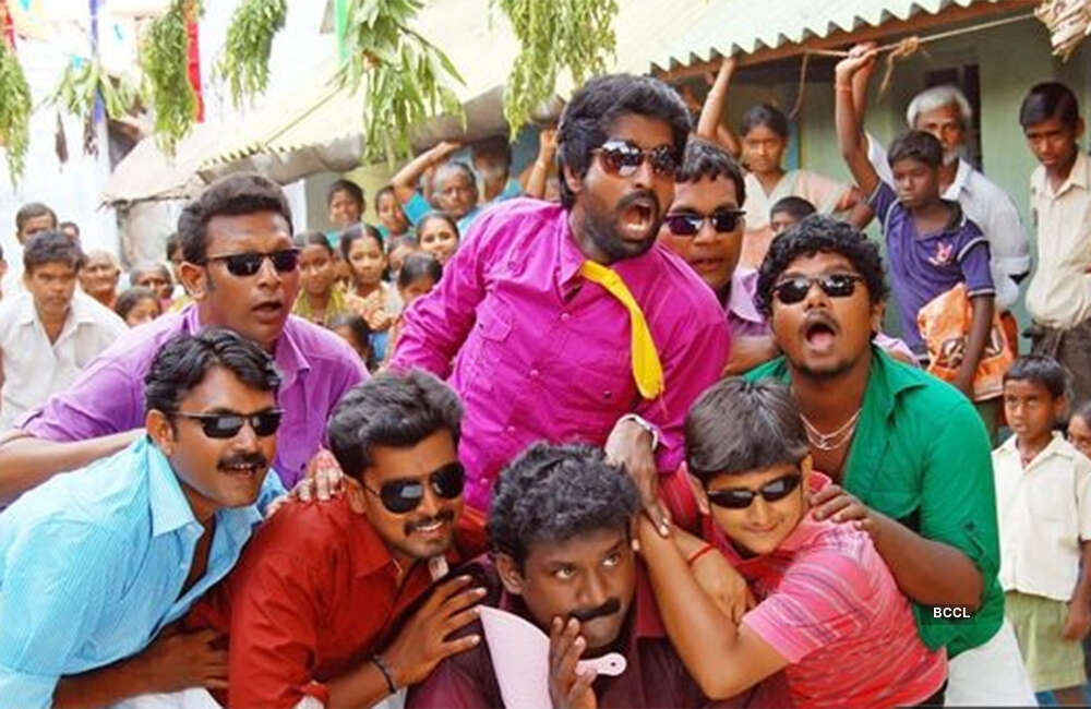A still from Savarikkadu