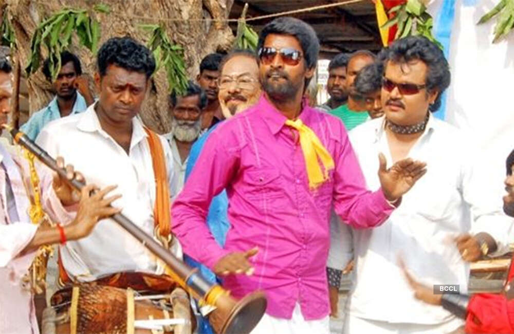 A still from Savarikkadu