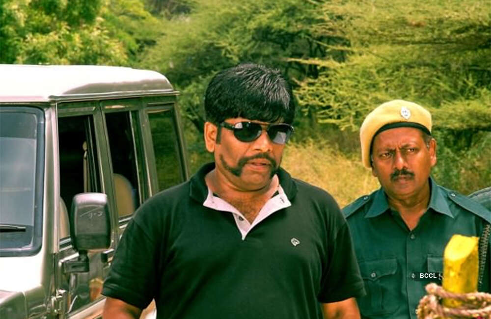 A still from Savarikkadu