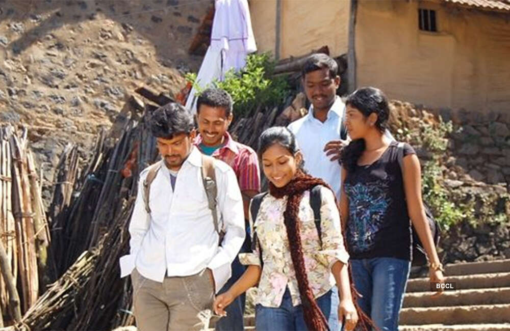 A still from Savarikkadu