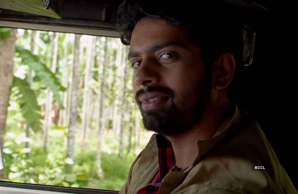 A still from Thittivasal