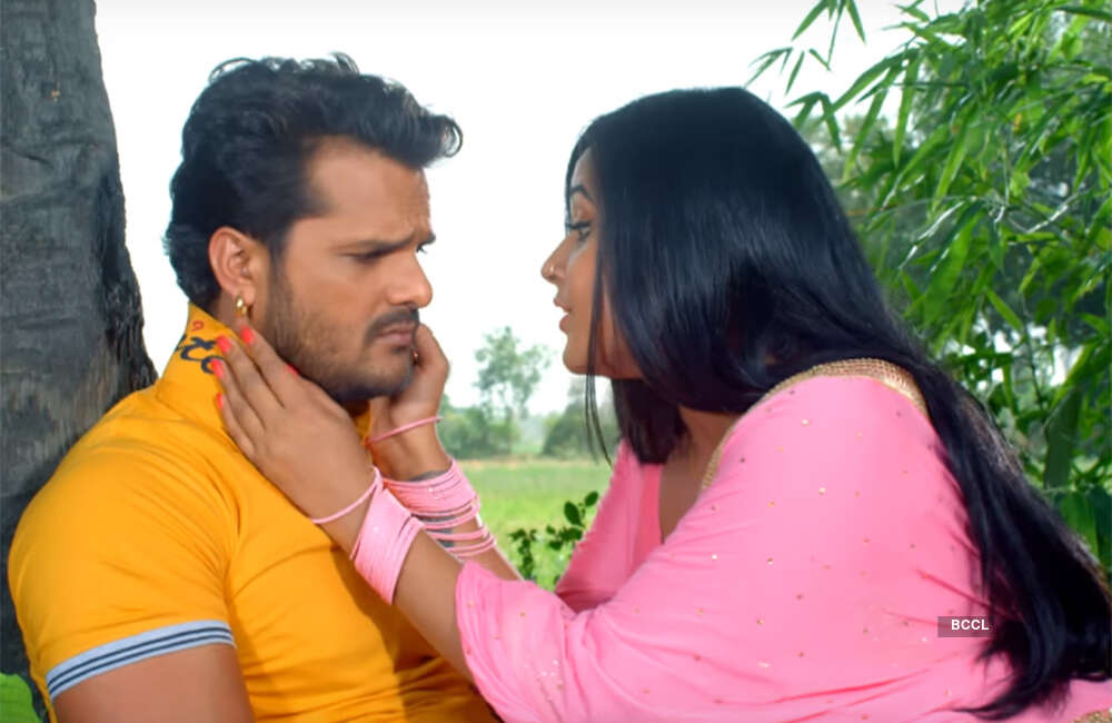 A still from Mai Sehra Bandh Ke Aaunga