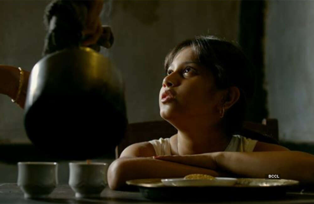 A still from Maj Rati Keteki