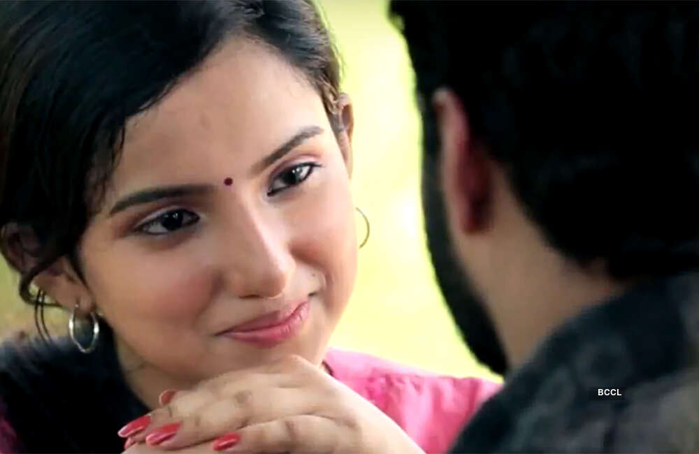 A still from Yazh