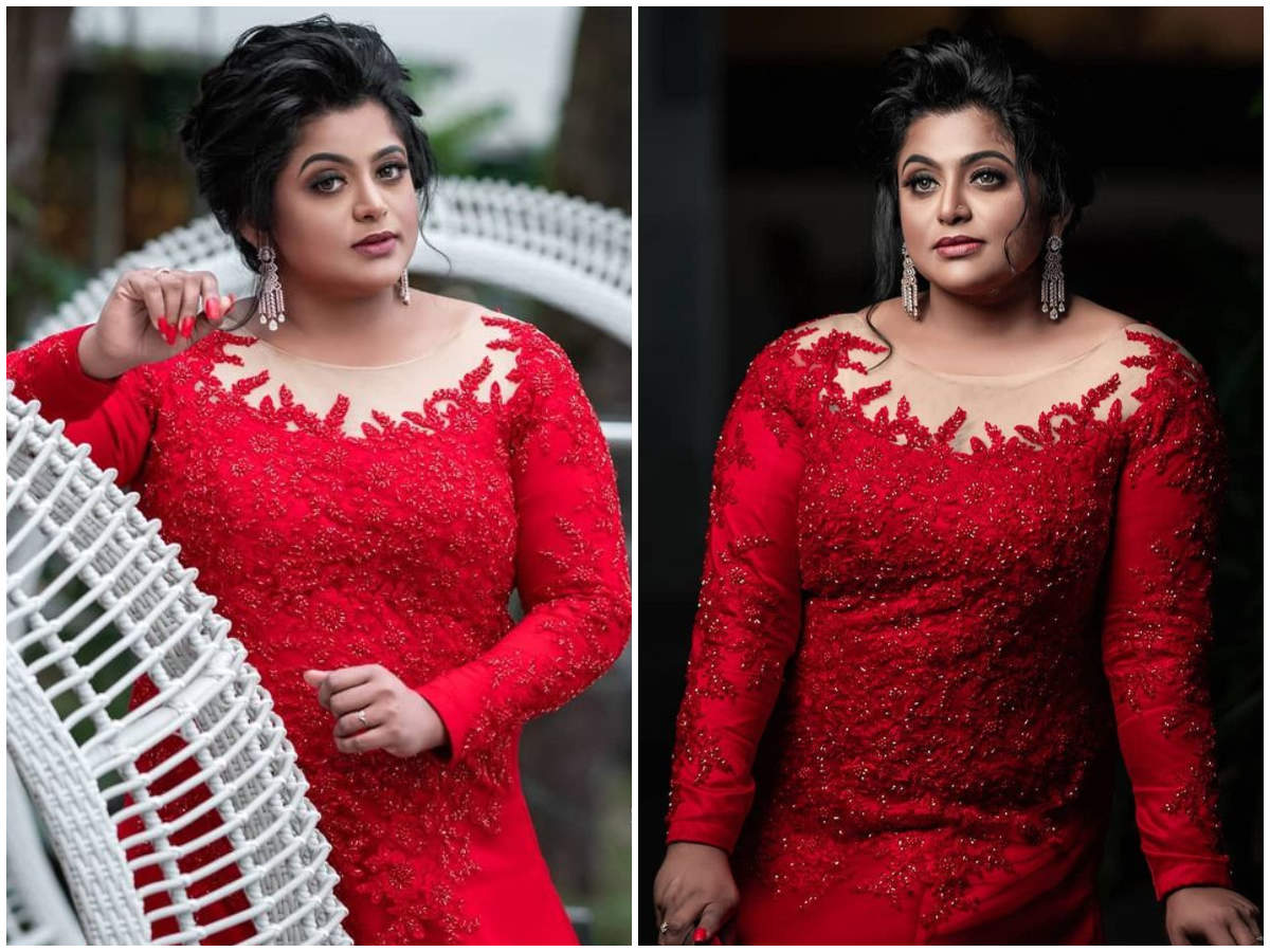 Veena Nair Bigg Boss Malayalam Fame Veena Nair Stuns In Her New