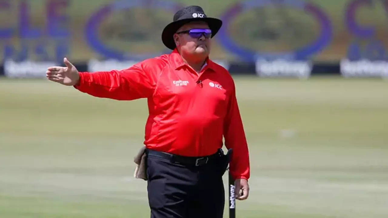 Marais Erasmus is ICC Umpire Of The Year 2021