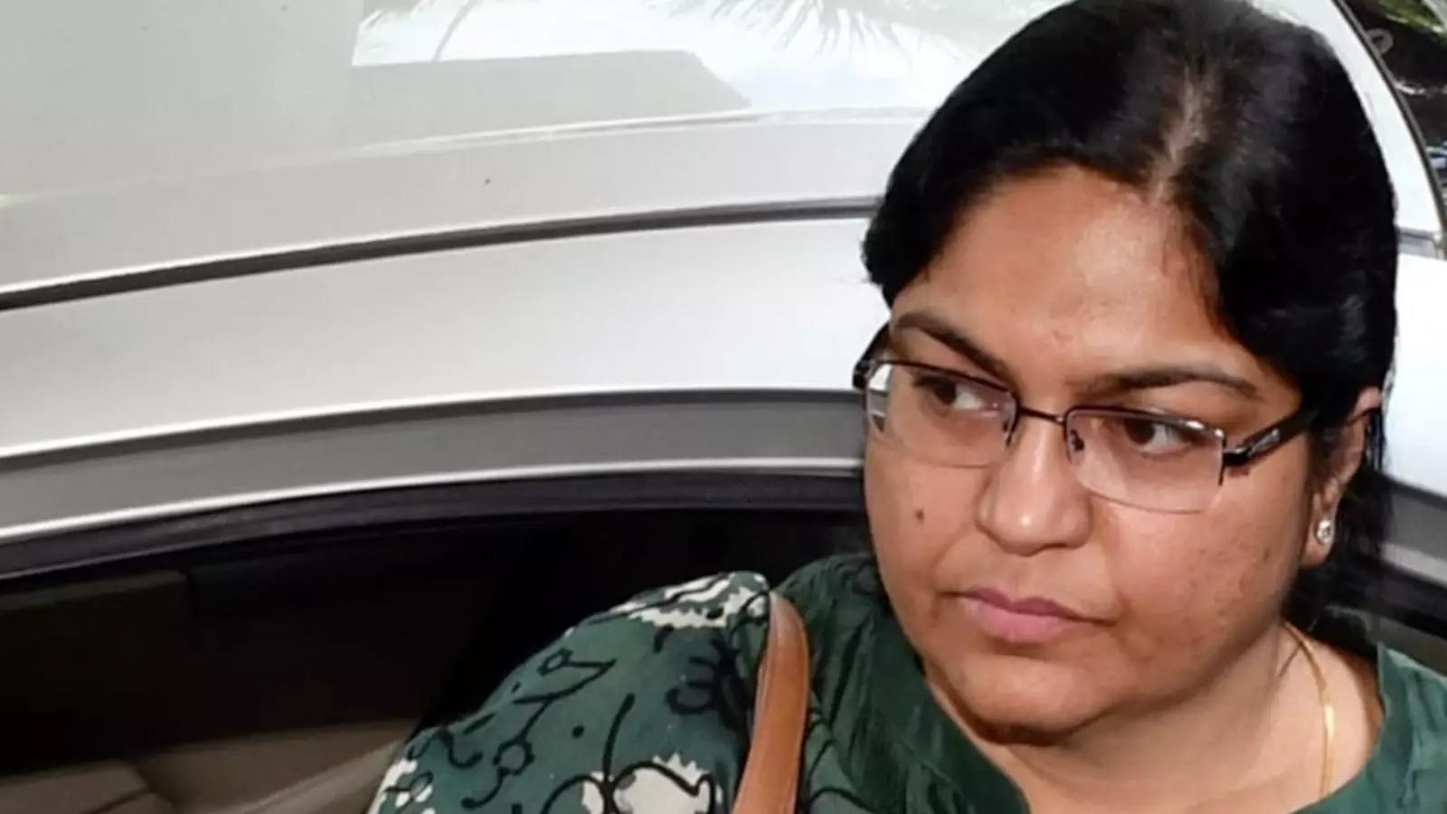 Ed Conducts Raids At Locations In Ranchi In Connection With Ias Pooja