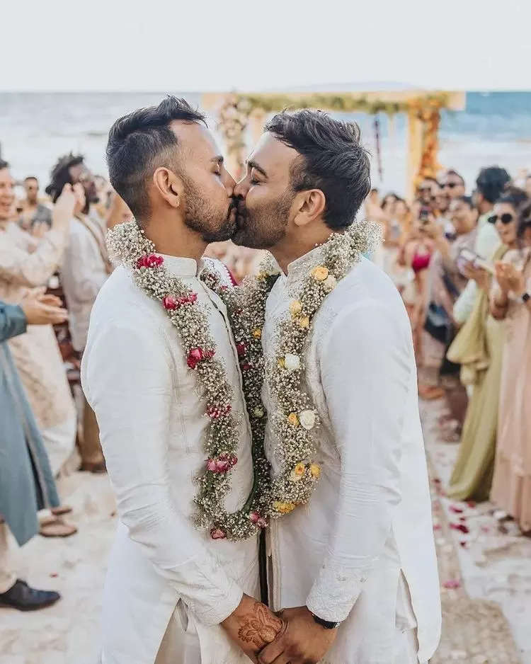 Indian Gay Couple S Dreamy Beachside Wedding In Mexico Times Of India