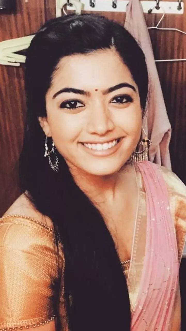 Close Up Selfies Of Rashmika Mandanna