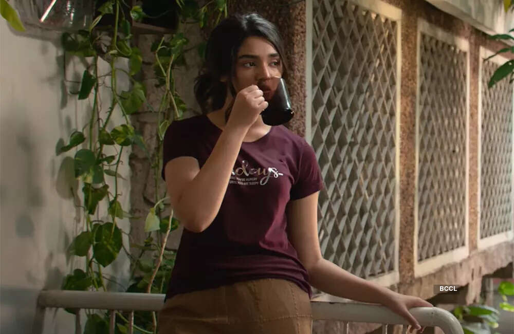 ​Aa-Ammayi-Gurinchi-Meeku-Cheppali​3