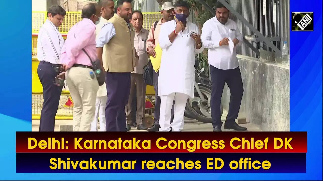 Congress Delhi Karnataka Congress Chief DK Shivakumar Reaches ED Office