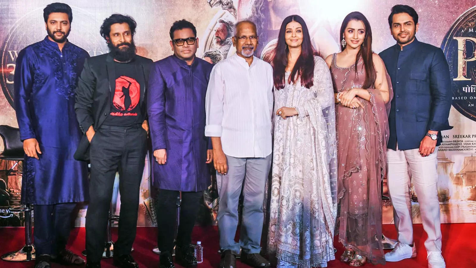 Aishwarya Rai Bachchan Mani Ratnam Attend PS 1 Press Con In Mumbai