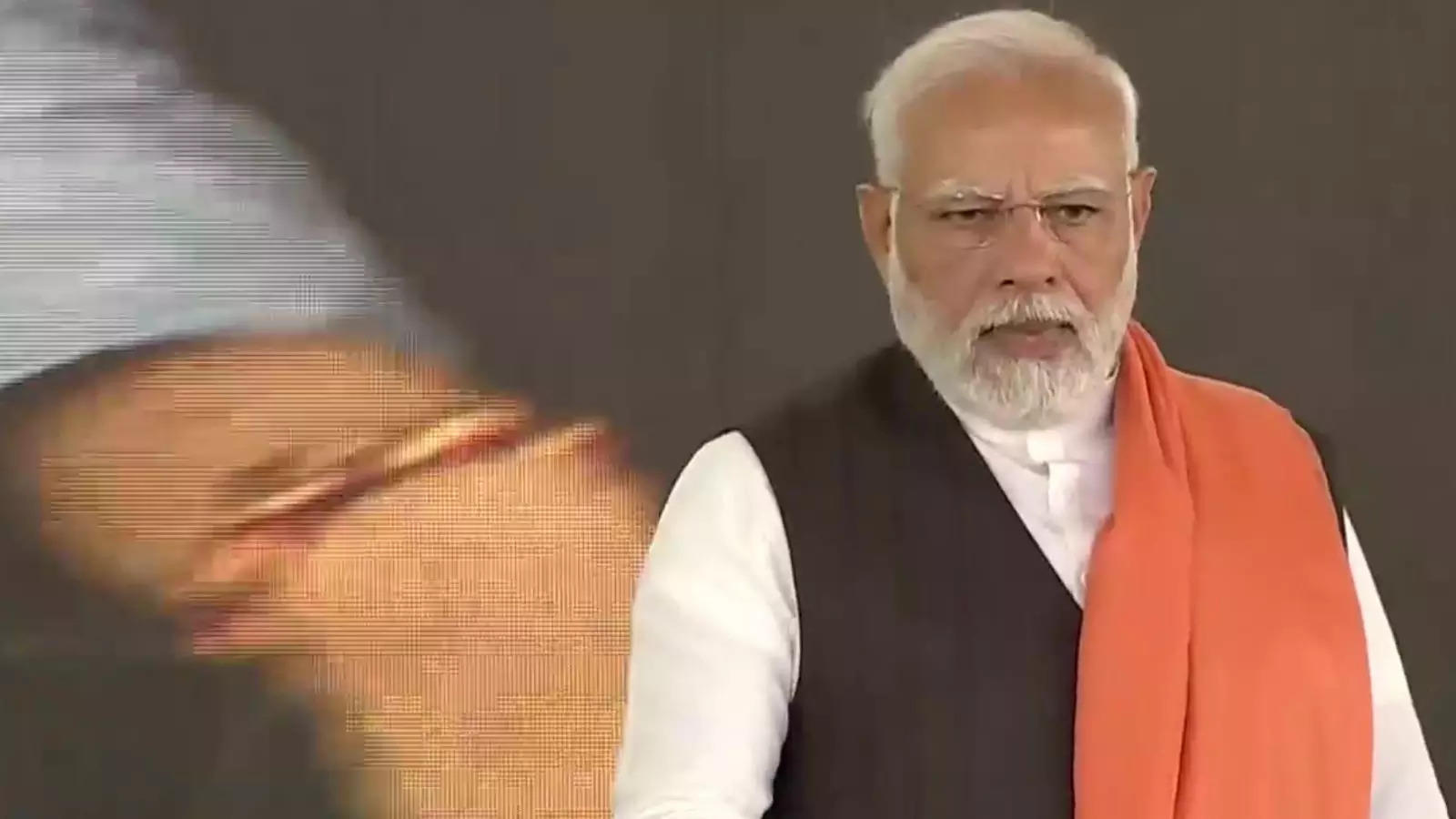 Pm Modi Lays Foundation Stone For Projects And Inaugurates Projects