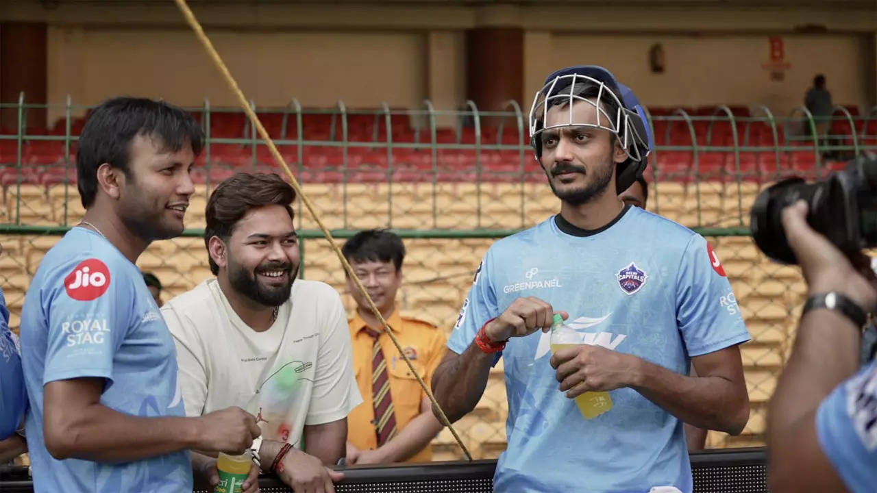 Ipl 2023 Rishabh Pant Visits Delhi Capitals Training 7373