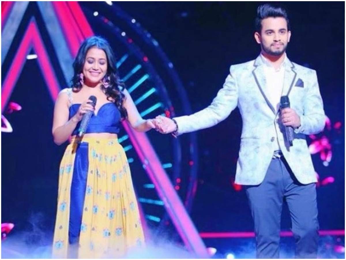 Disturbed By Rumours Of Affair With Indian Idol 10 Contestant, Neha Kakkar Shares Post On  Ending Life  - Times Of India