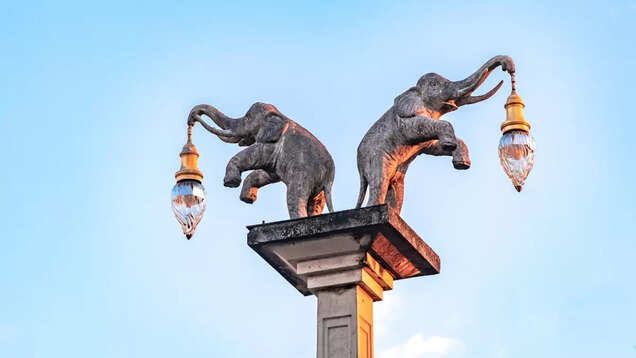 Krabi, where the world of the Neanderthals and modern collide Krabi, where the world of the Neanderthals and modern collide