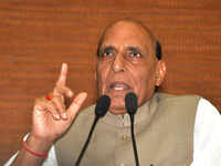 Lok Sabha polls 2019: Farmers embarrass home minister Rajnath Singh at a rally