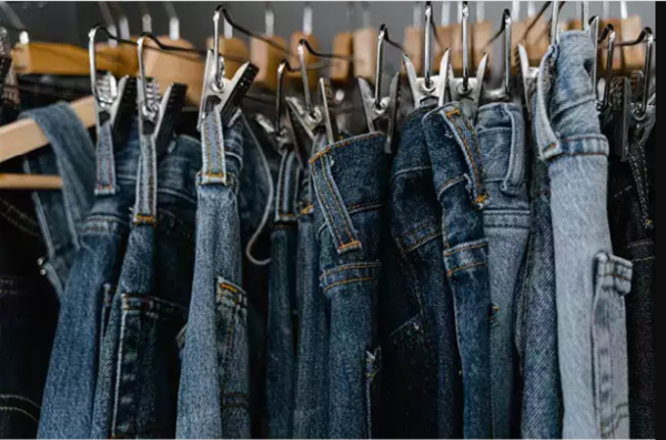 Jeans fades after 5 washes, Bengaluru man wins refund & 1k from retailer