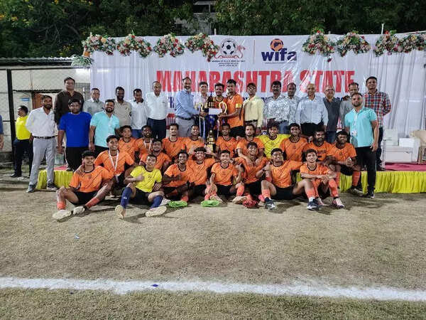 Kolhapur stun defending champions to break Nagpur hearts