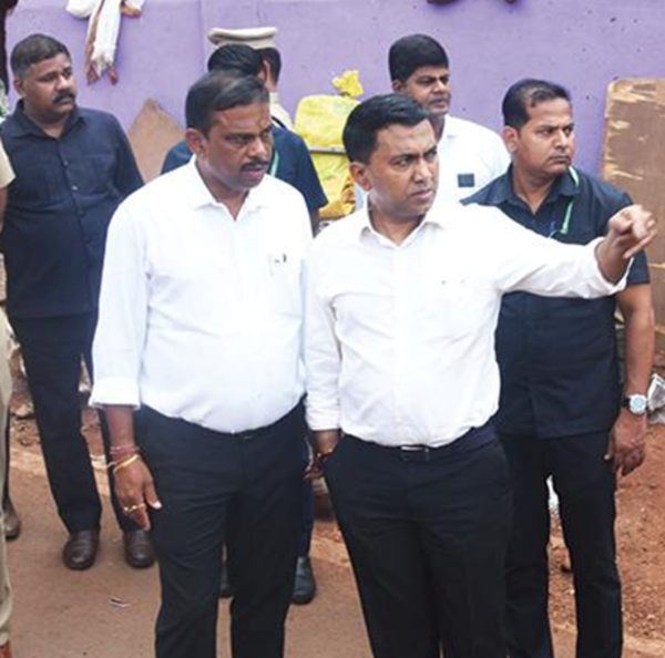 Survivors narrate narrow escapes, help from unknown devotees