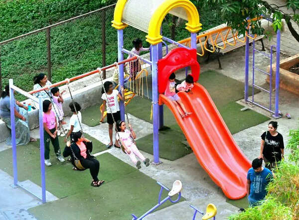 Pune records sudden drop in temperature, IMD says rainfall likely this week