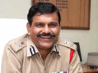 Trouble for interim CBI chief Rao as SC likely to hear plea against appointment on Monday