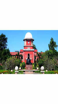 <i class="tbold">anna university</i>