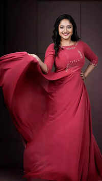 <i class="tbold">gouri shankaram</i>
