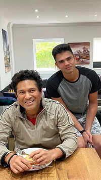 <i class="tbold">arjun tendulkar</i>