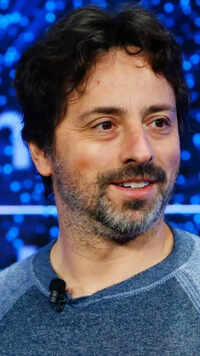 <i class="tbold">sergey brin</i>