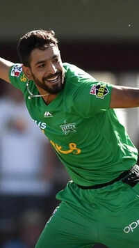 <i class="tbold">haris rauf</i>
