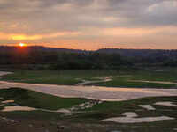 Damdama Lake, <i class="tbold">gurgaon</i>