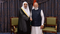 Sheikh Mohammed bin Abdulkarim calls on PM after terror attack