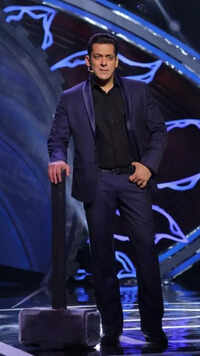 <i class="tbold">bigg boss 13</i>