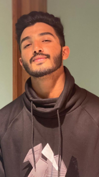 <i class="tbold">devdutt padikkal</i>