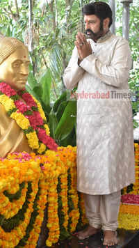 <i class="tbold">balakrishna</i>