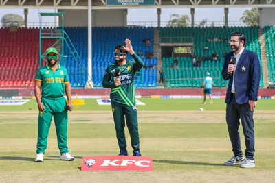 Pakistan vs South Africa Live Updates, Tri-Series 3rd ODI