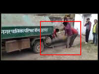 Madhya Pradesh: Body carried to mortuary in garbage truck