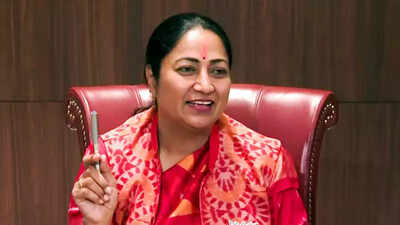 Delhi CM Rekha Gupta Oath Ceremony 2025 Live Updates: 'Ayushman scheme to be implemented; CAG reports will be tabled soon,' Delhi CM after 1st cabinet meet