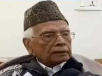 Congress will divide into four parts: Natwar Singh 