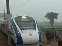 Vande Bharat Express breaks down on inaugural run 