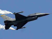 IAF shoots down Pak F-16 as PAF violates Indian airspace
