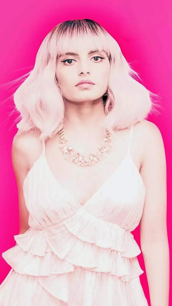 Shannon K Stills
