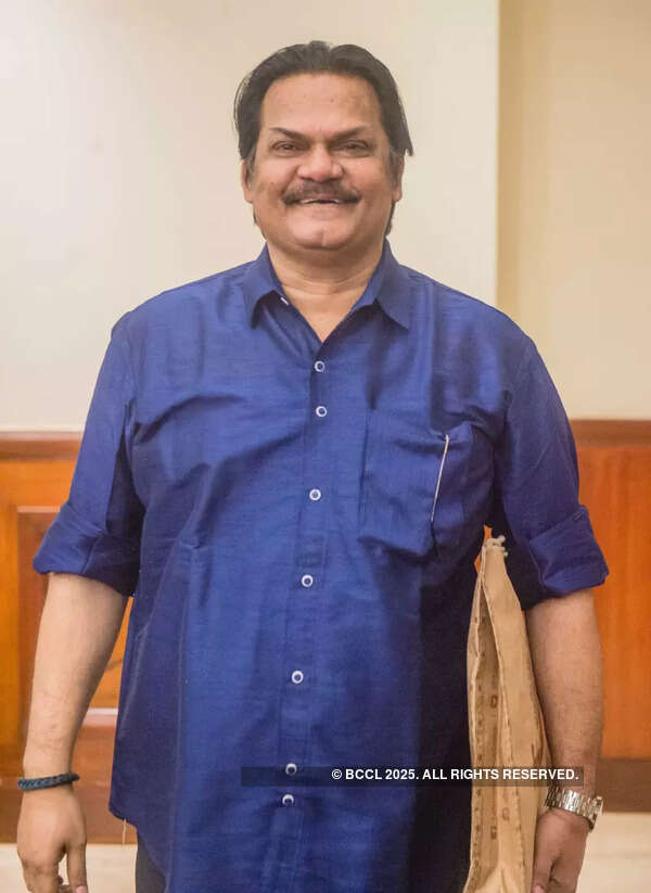 Akhilendra Mishra Stills