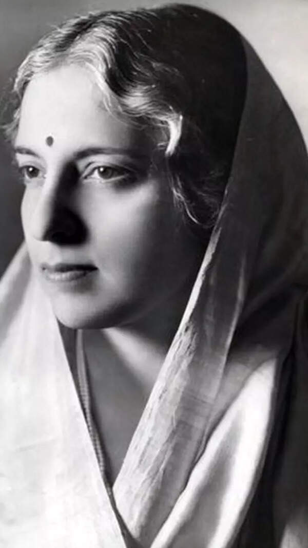 Vijaya Lakshmi Pictures