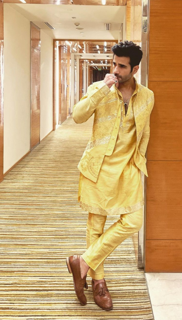 Karan Tacker Pictures